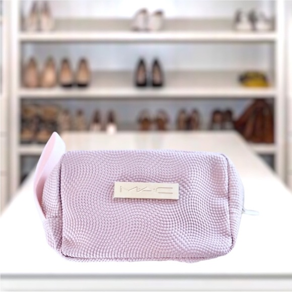 MAC Gift Set 4 lip glosses Objects Of Affection Ltd Edition Multi-Win Host Pick! - Picture 3 of 16